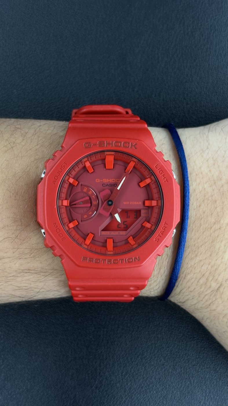G-Shock GA-2100-4ADR Vermelho "CasiOak"