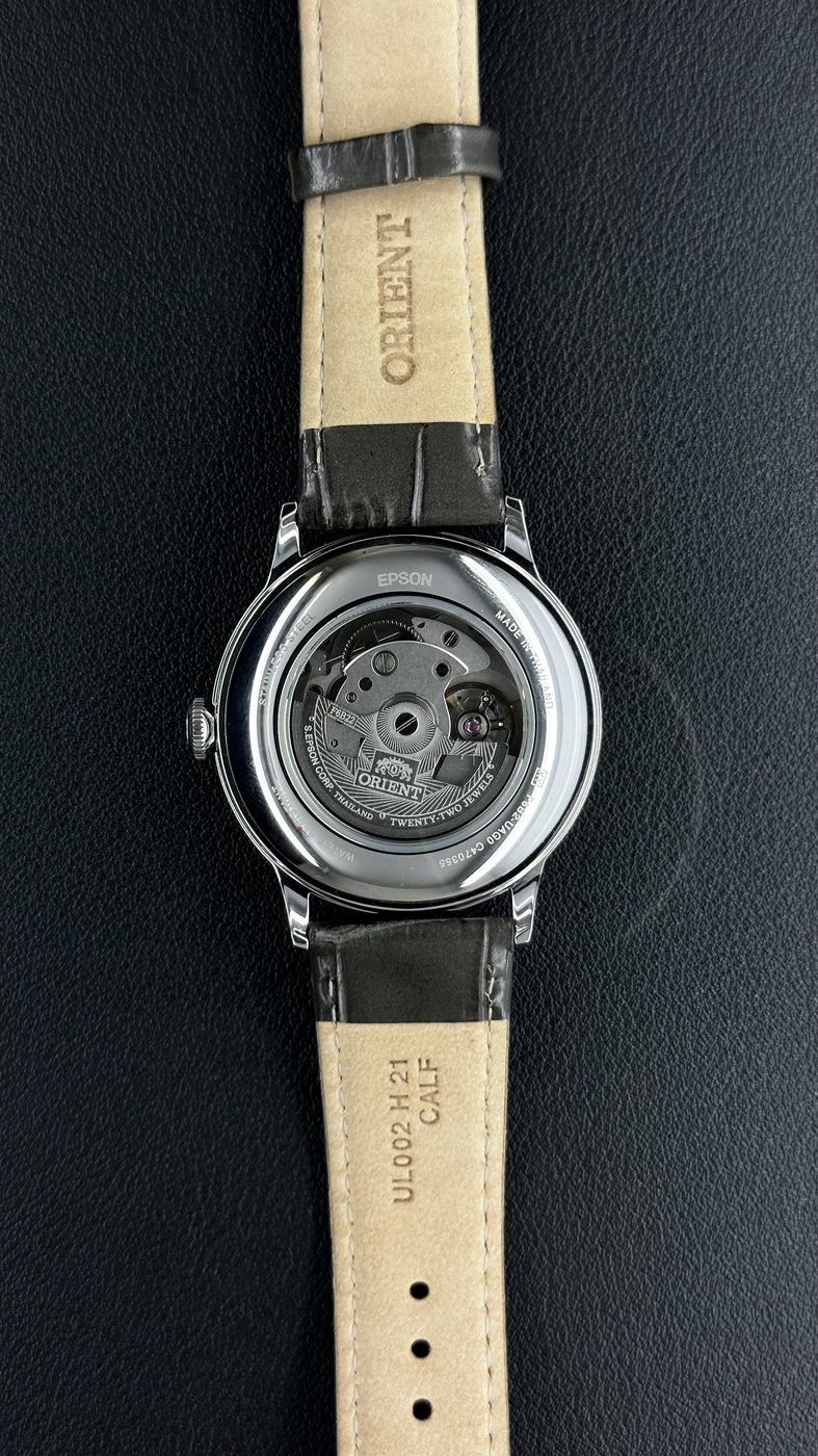 Orient Bambino V2 Automático Multifunção Cinza Numerais Romanos Couro