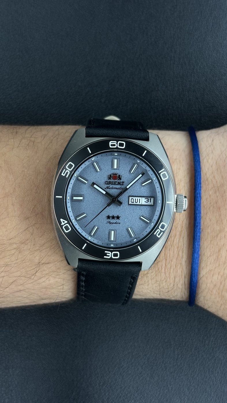 Orient Elegance 3 Estrelas Automático Azul Couro