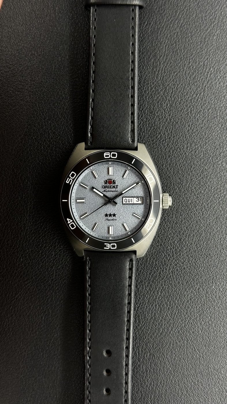 Orient Elegance 3 Estrelas Automático Azul Couro