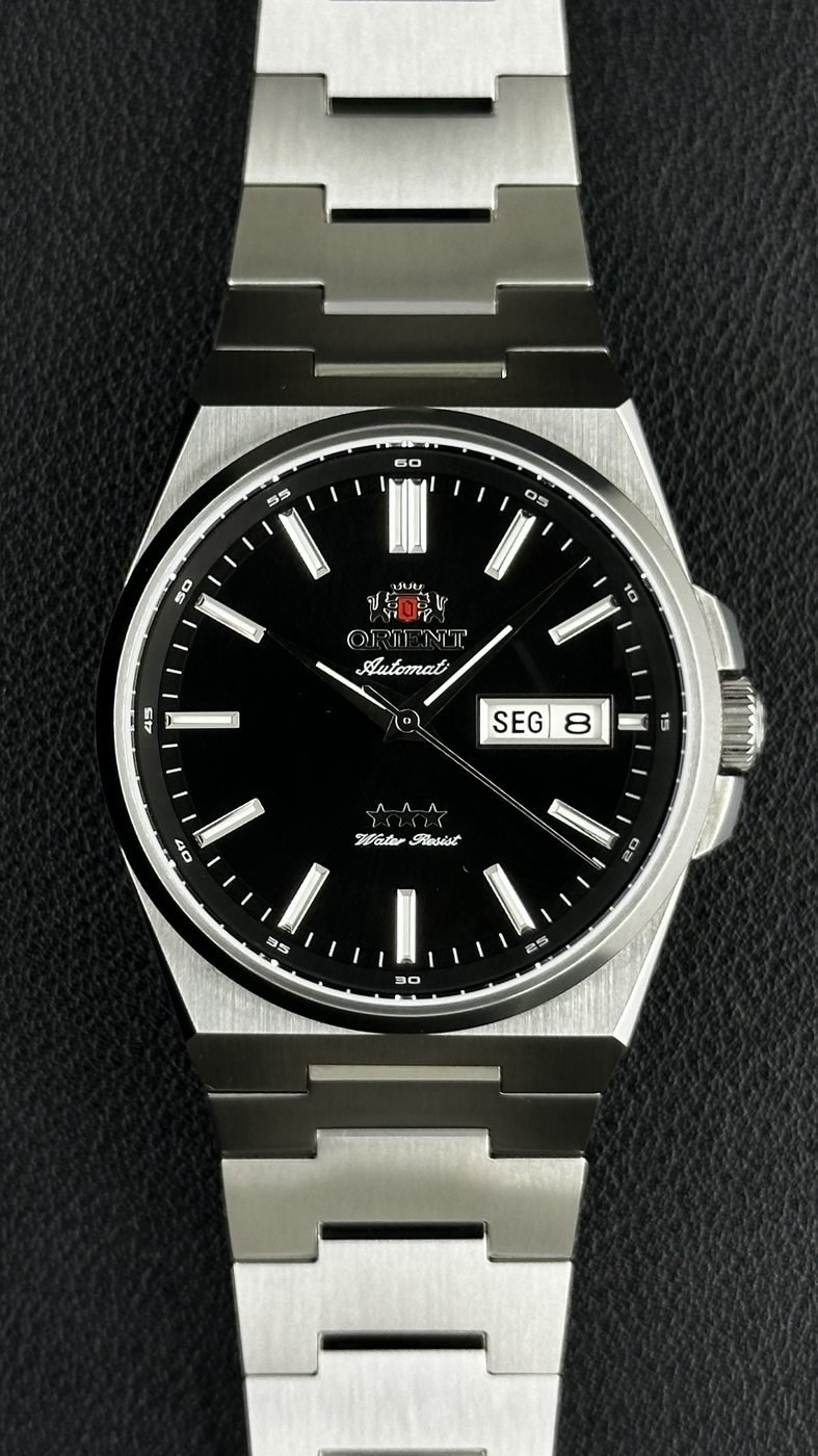 Orient Elegance 3 Estrelas Automático Preto Bracelete Integrado