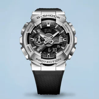 Relógio G-Shock GM-110-1ADR Metal Covered Analógico-Digital 200m
