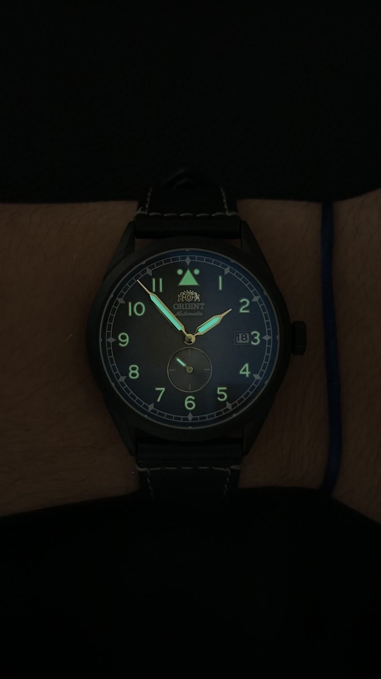Orient Special Calibers Pilot Automático Preto e Dourado Couro