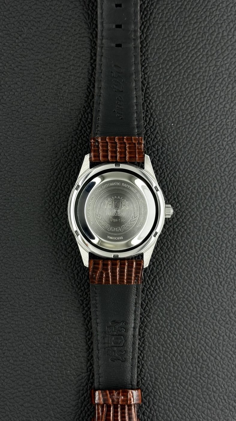 Orient Special Calibers Preto e Dourado Couro