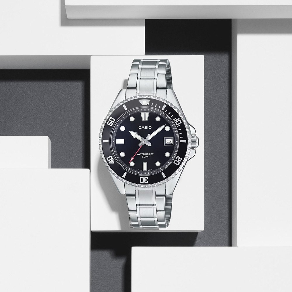 Casio Duro 36mm MDV-10D-1A1V Preto