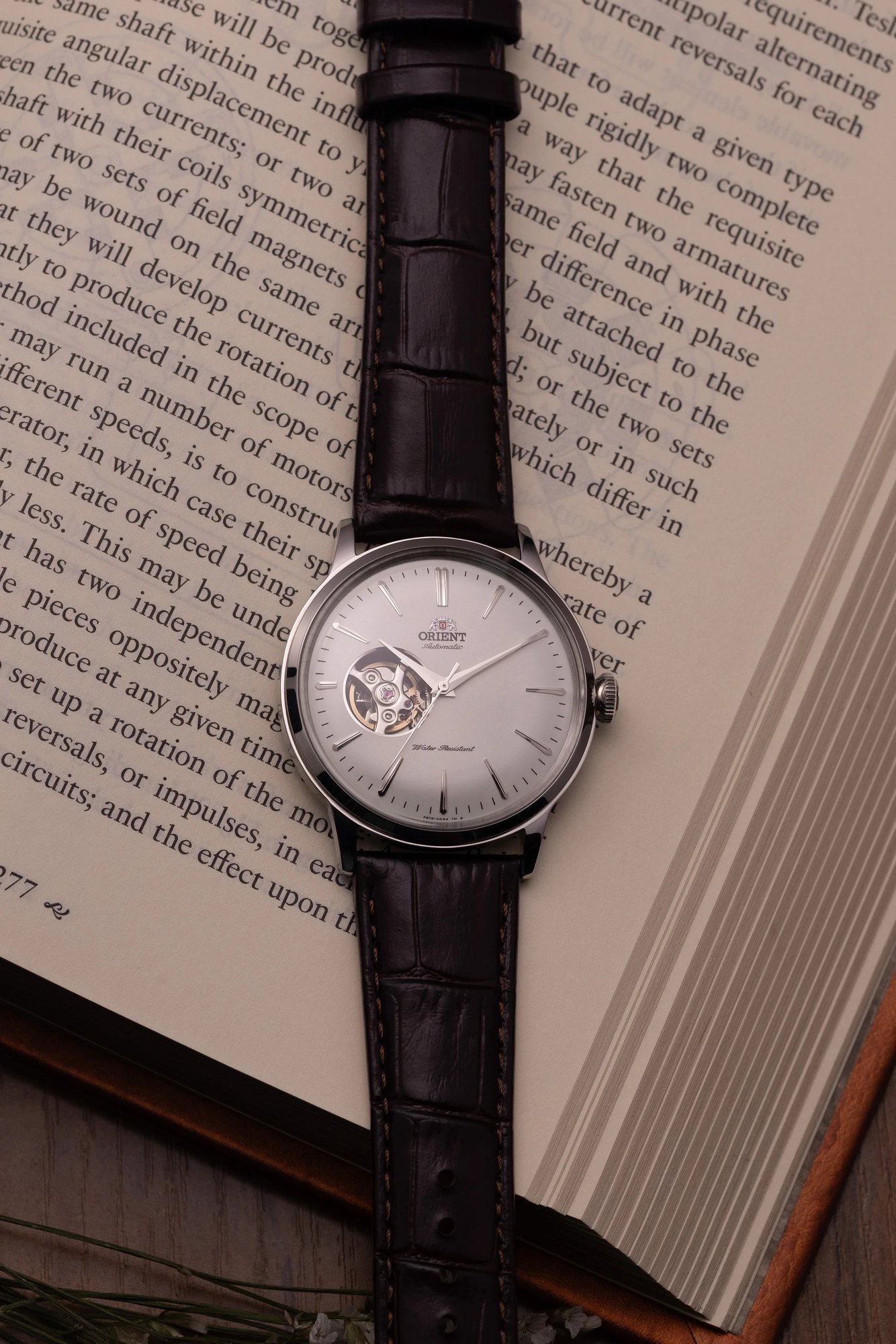 Orient Bambino Open Heart Automático Branco Couro