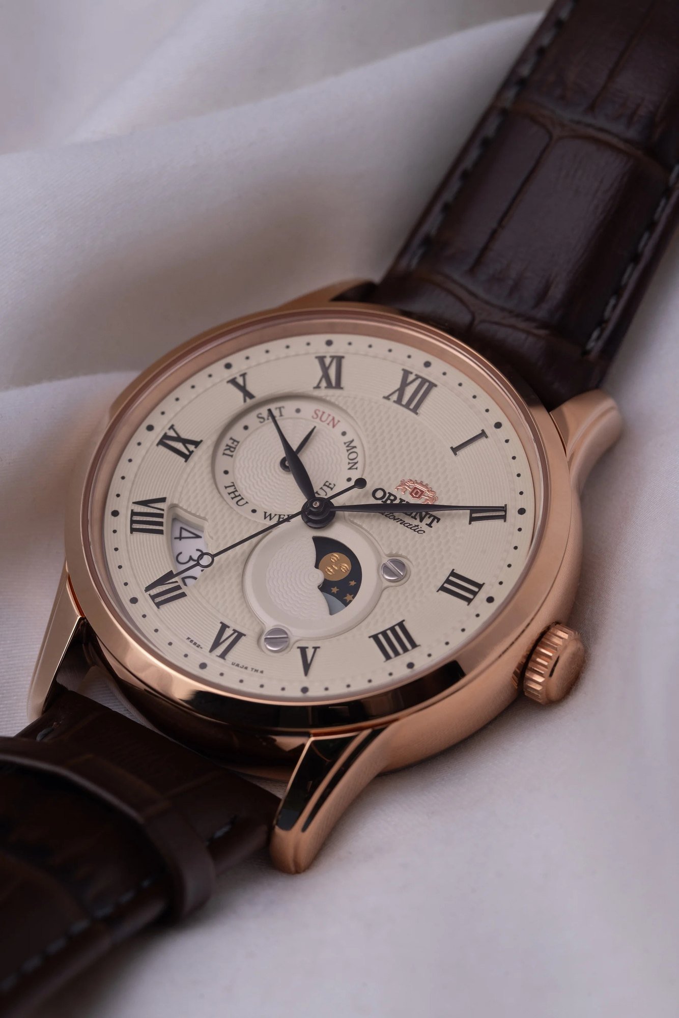 Orient Bambino Sun & Moon V3 Bege Rosé Gold Couro
