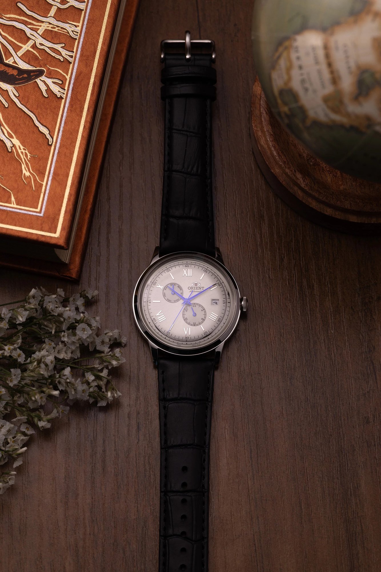 Orient Bambino V8 Multifunção Automático Branco Couro