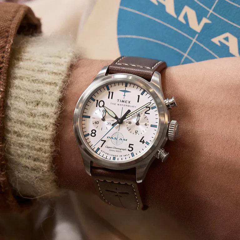 Timex x Pan Am Waterbury Ace Cronógrafo Prata